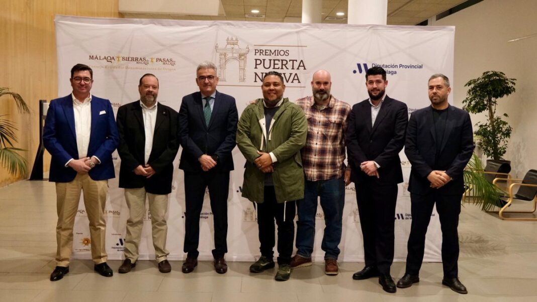 Cinco establecimientos malagueños reciben los Premios Puerta Nueva 2025 por su impulso al vino de la provincia